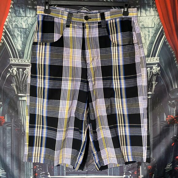 SouthPole Plaid Pattern Retro Shorts Men's 32 - Vintage Skate Wear - Picture 1 of 9